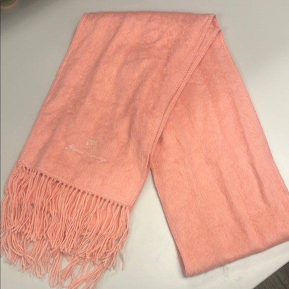 Camargo Alpaca Peachy Pink alpaca hair Scarf one size preowned - Picture 1 of 6